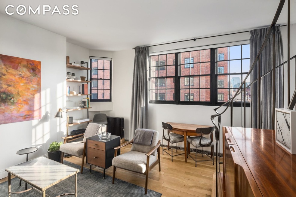 71 Washington Place unit PH, New York, NY 10011 - photo 1