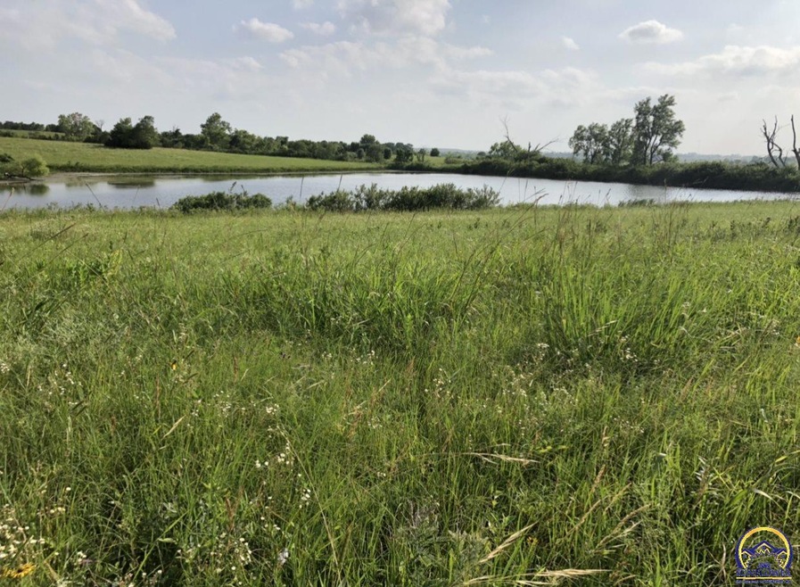 00000 NW 86th St unit 3, Topeka, KS 66618 - photo 1