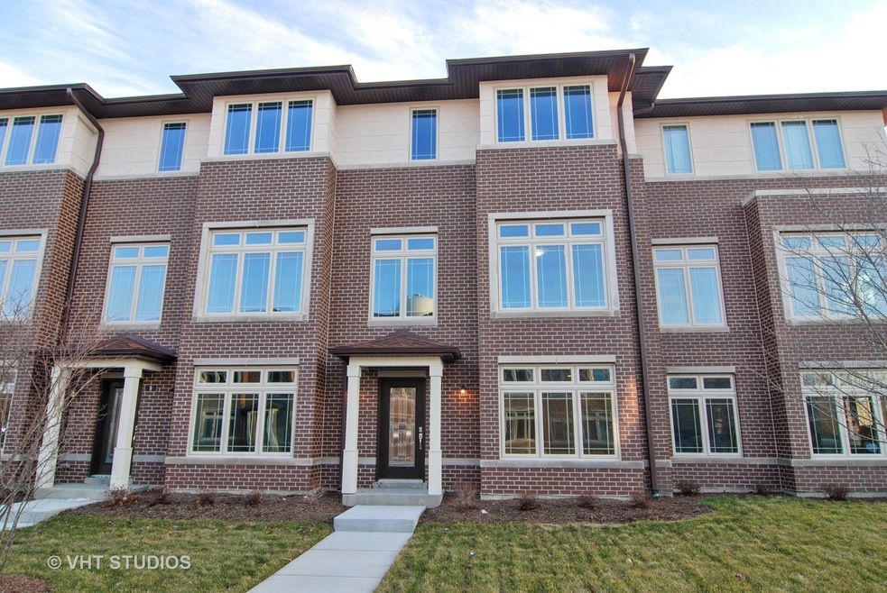 11 Forest Ave unit 17, River Forest, IL 60305 - photo 1