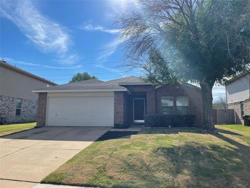 8513 Swan Park Dr, Denton, TX 76210 - photo 1