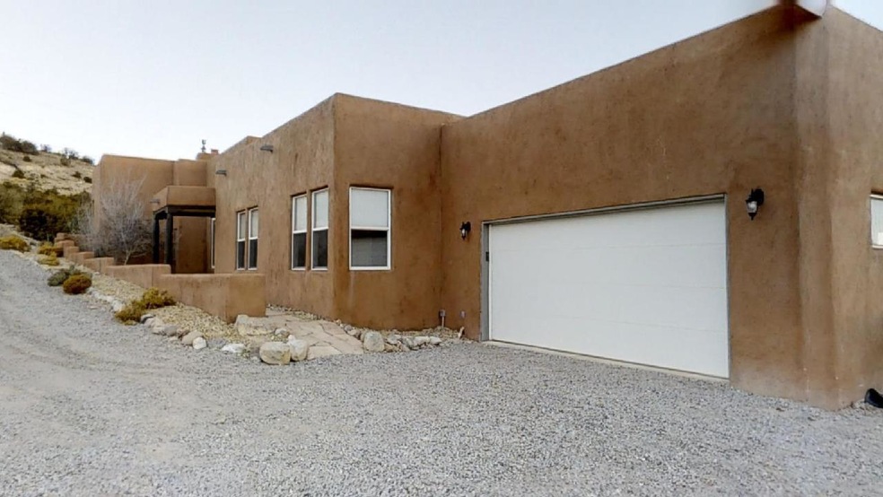 28 Loma Chata Rd, Placitas, NM 87043 - photo 1