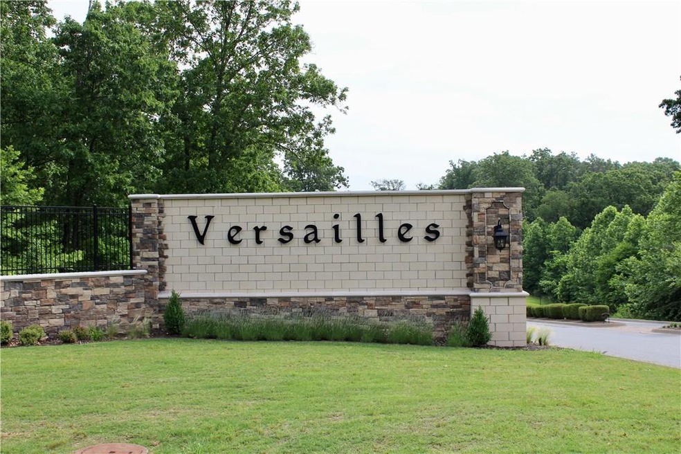 1452 Le Chesnay Dr, Centerton, AR 72719 - photo 1