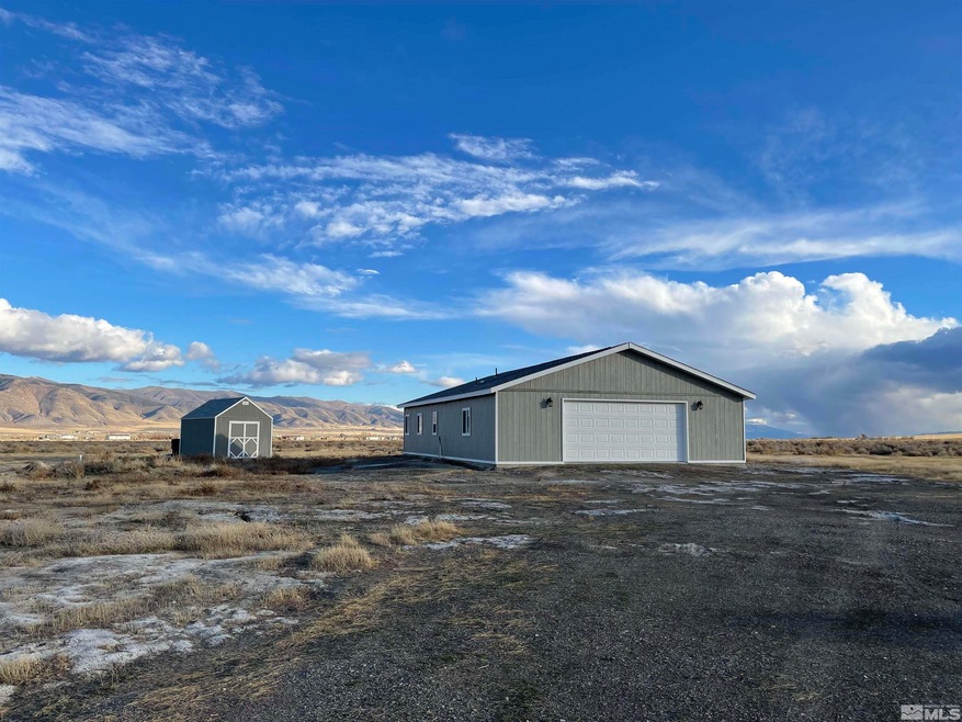 2225 Herschell Rd, Winnemucca, NV 89445 - photo 1