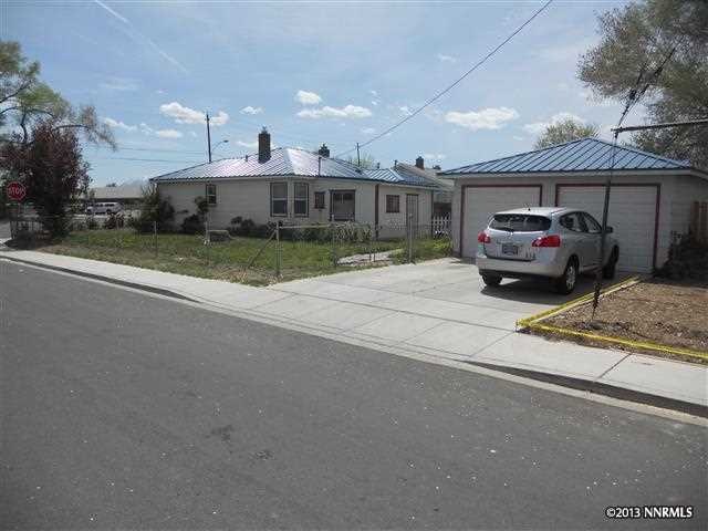 110 Prater Way, Sparks, NV 89431 - photo 1