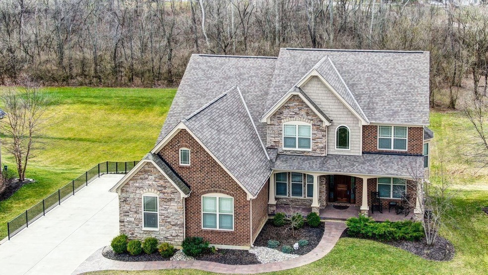 7051 Yankee Estates Dr, Liberty Township, OH 45044 - photo 1