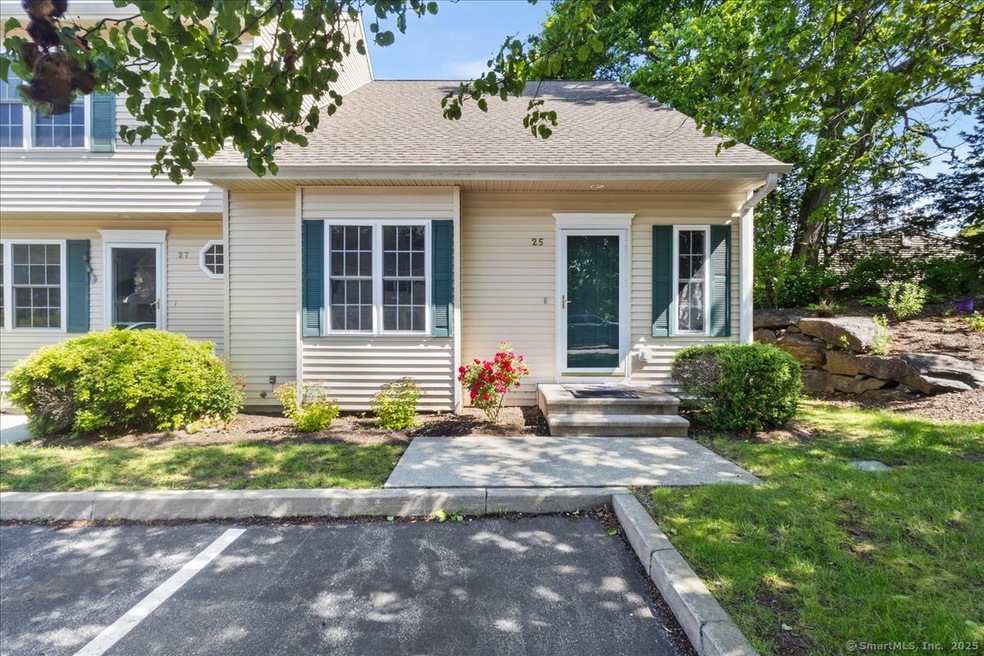 25 Briar Ln unit 25, Norwich, CT 06360 - photo 1