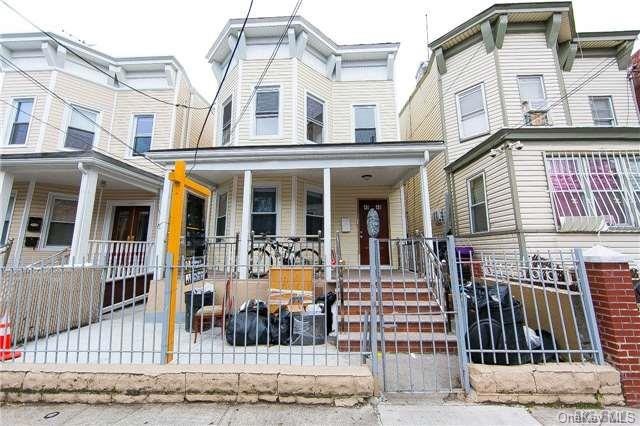 40-46 Warren St, Elmhurst, NY 11373 - photo 1