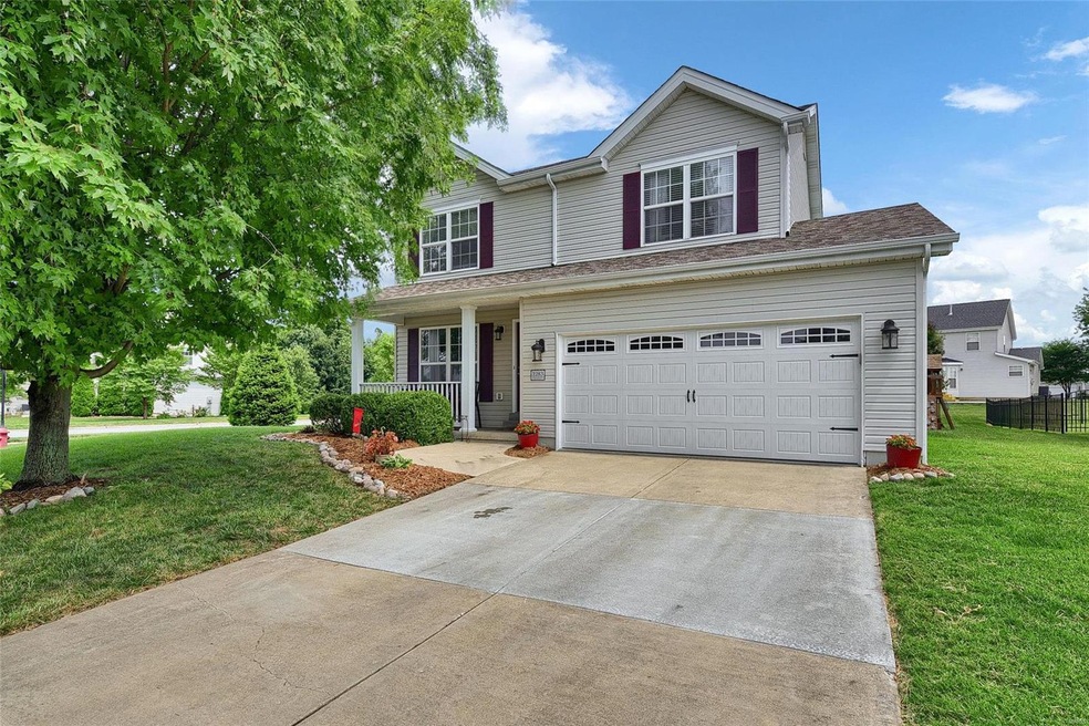 2283 Amberleigh Dr, Maryville, IL 62062 - photo 1