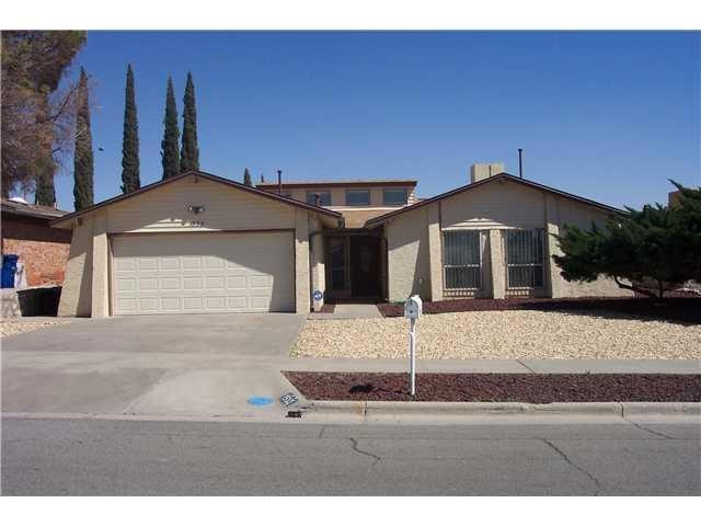 1532 Charles Owens Dr, El Paso, TX 79936 - photo 1