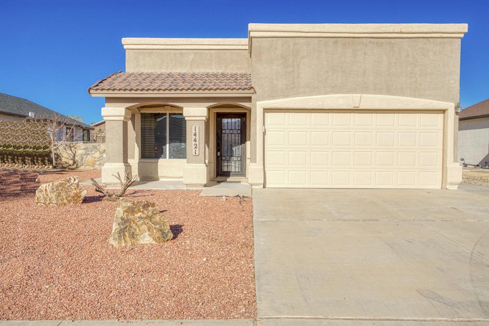 14421 Desert Ocotillo Dr, Horizon City, TX 79928 - photo 1