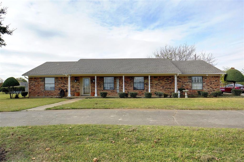 3121 Westgate Dr, Denton, TX 76207 - photo 1