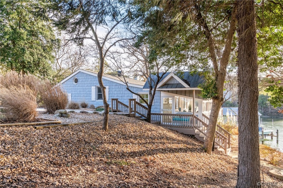 Front view of cottage.