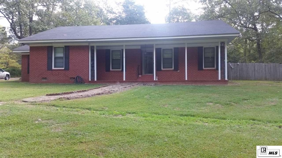 8536 Old Monroe Rd, Bastrop, LA 71220 - photo 1