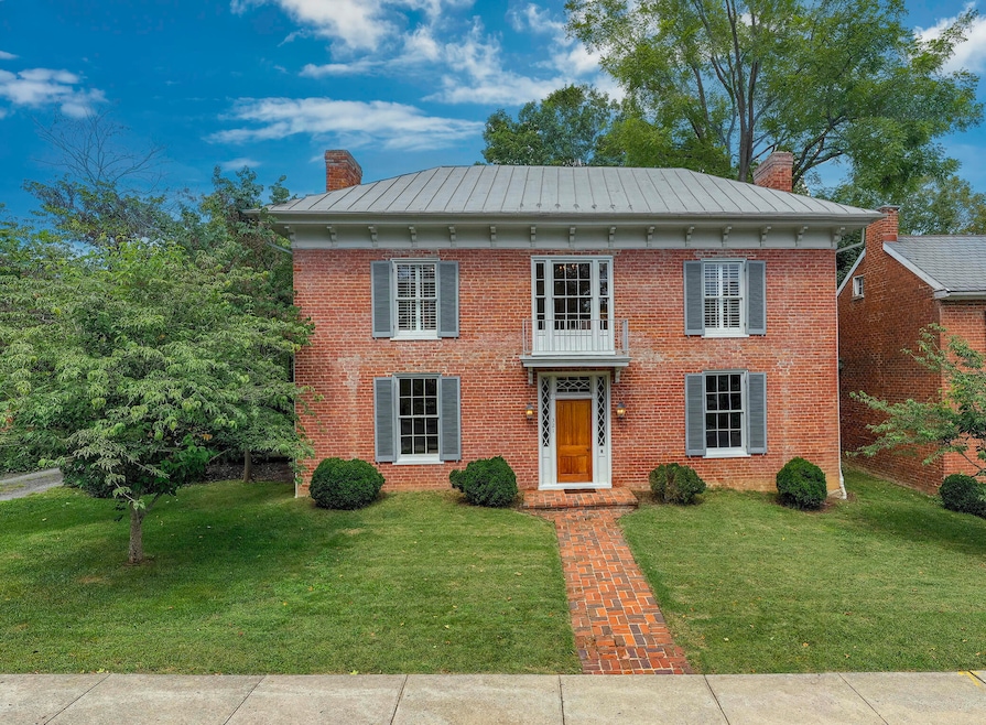 For Sale $1,195,000 • Co-Listing Agent
