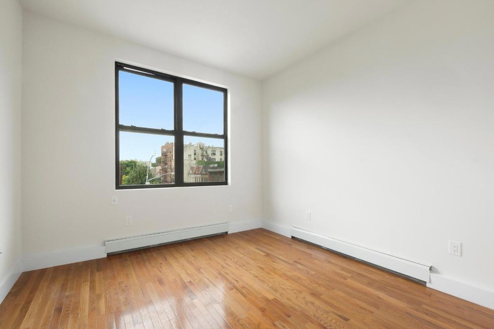 288 E 169th St unit 4, Bronx, NY 10456 - photo 1