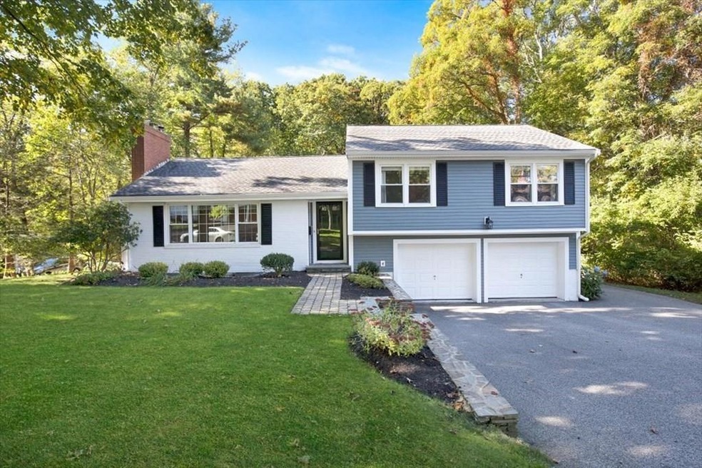 33 Hancock Rd, Hingham, MA 02043 - photo 1