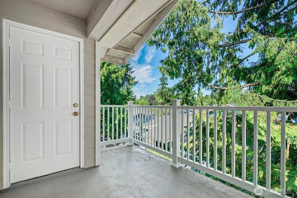 1910 W Casino Rd unit 232, Everett, WA 98204 - photo 1