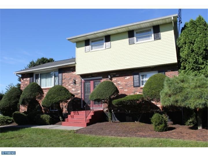 2016 Richmond Rd, Easton, PA 18040 - photo 1