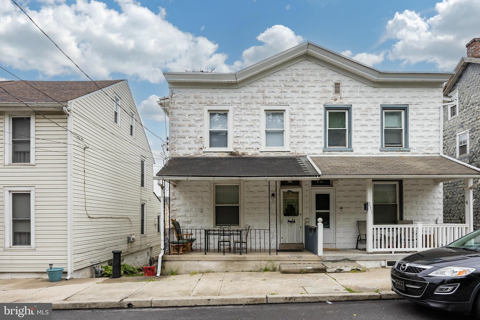 229 S Main St, Spring City, PA 19475 - photo 1