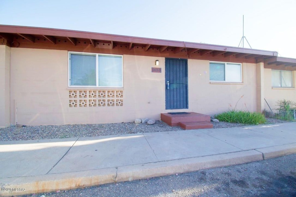 1453 W. Roger Road