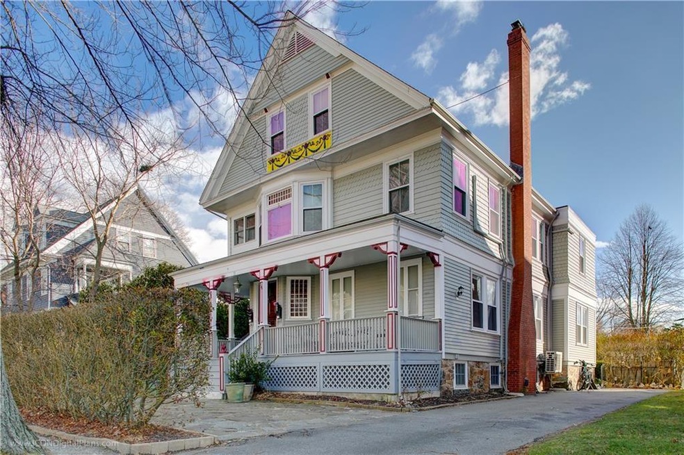 11 Dresser St, Newport, RI 02840 - photo 1