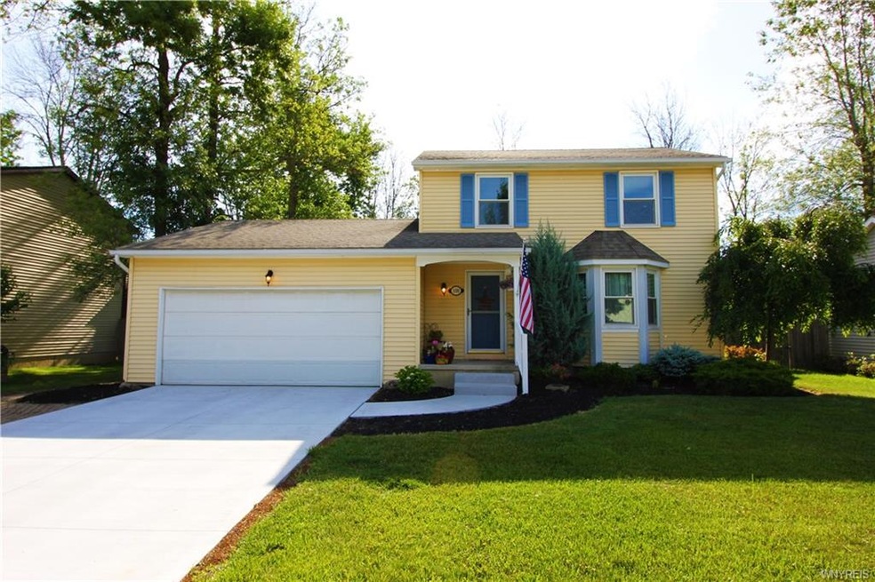 1191 Doebler Dr, North Tonawanda, NY 14120 - photo 1