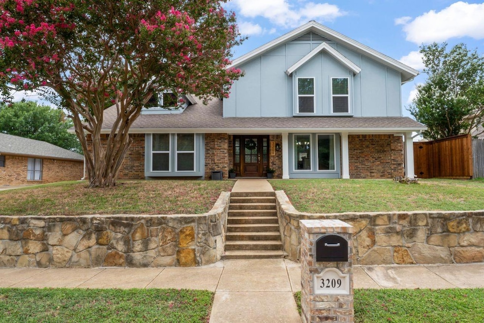 3209 Clear View Dr E, Bedford, TX 76021 - photo 1