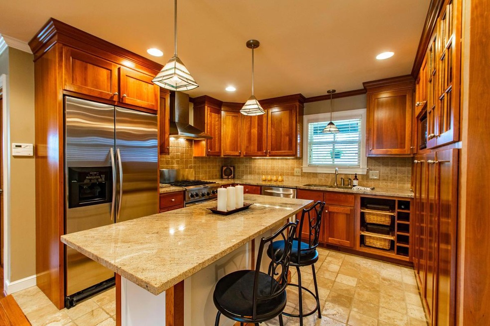 2651 N Star Rd, Columbus, OH 43221 - photo 1