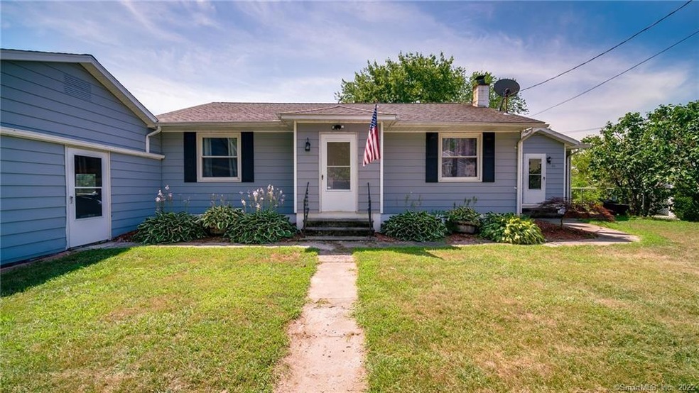 20 Lake Plymouth Blvd, Plymouth, CT 06782 - photo 1