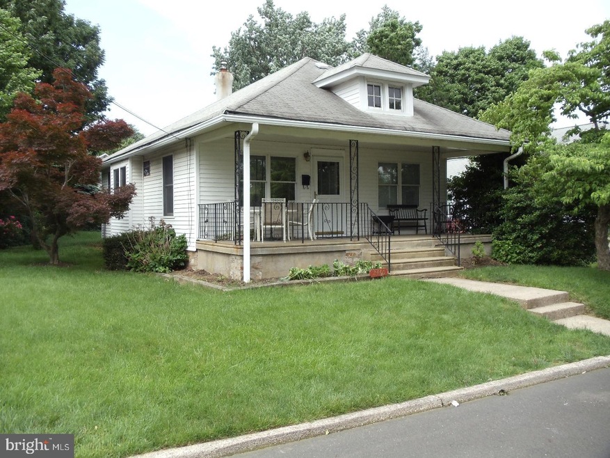 2440 Arlington Ave, Abington, PA 19001 - photo 1