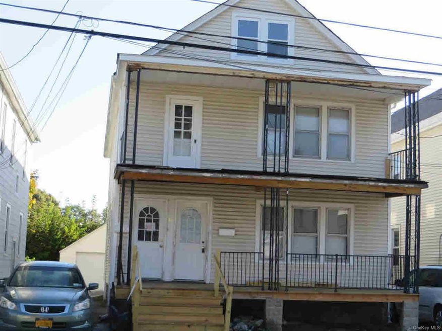 30 May St unit 1, Poughkeepsie, NY 12603 - photo 1