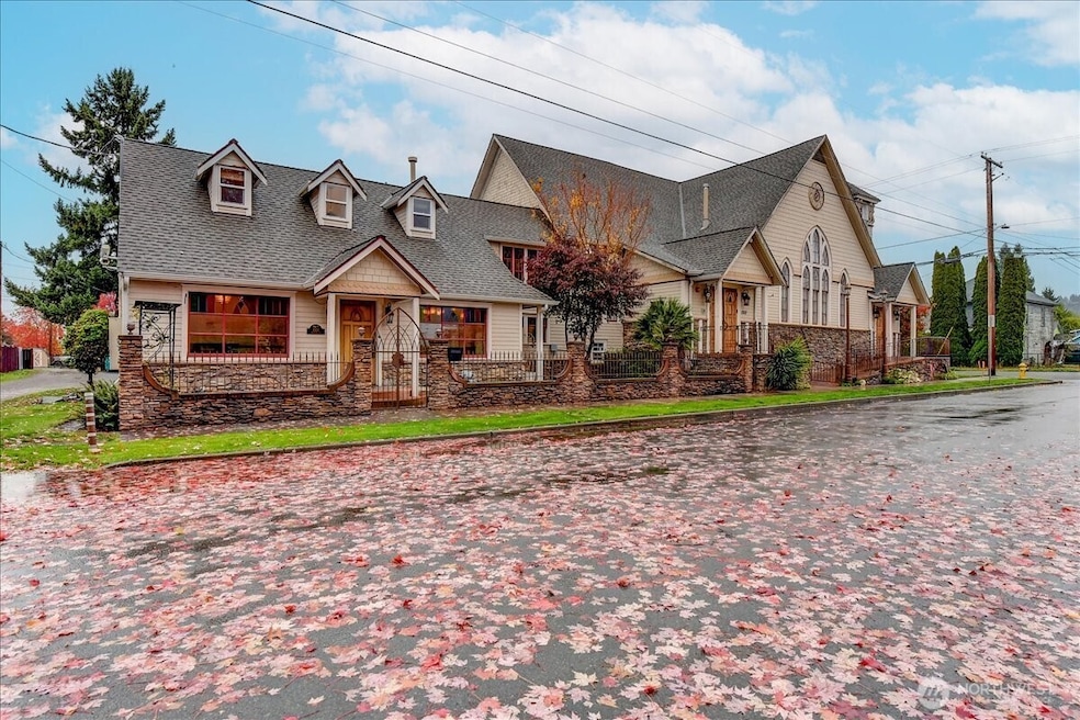 1313 Washington St, Sumner, WA 98390 - photo 1