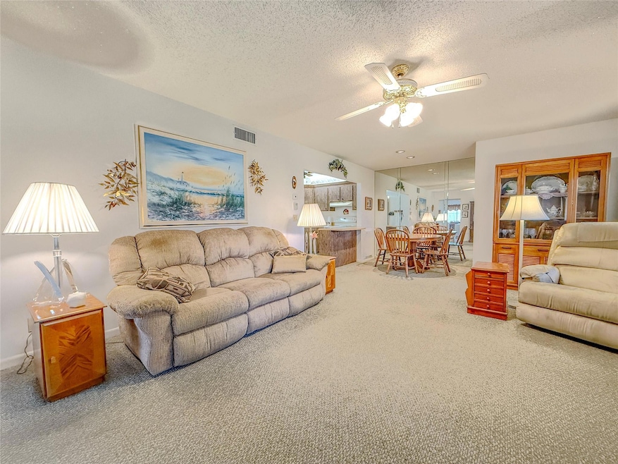 329 Knotty Pine Cir unit C-2, Greenacres, FL 33463 - photo 1