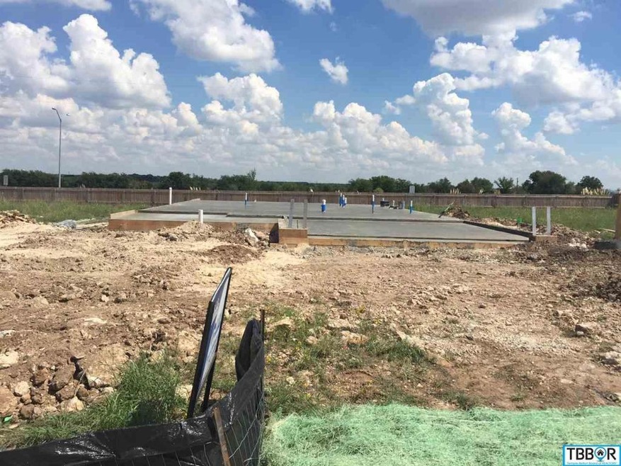 1521 Hillside Dr, Temple, TX 76502 - photo 1