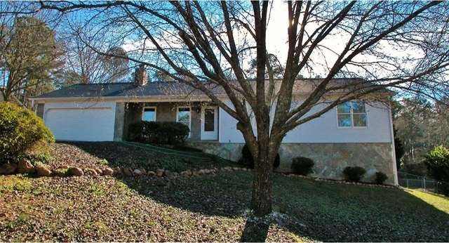 Charming 4/3 ranch on finished teen/in-law suite