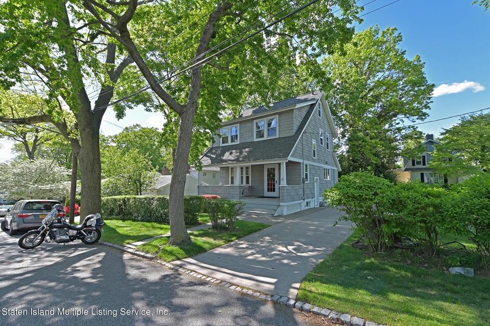 11 Coughlan Ave, Staten Island, NY 10310 - photo 1