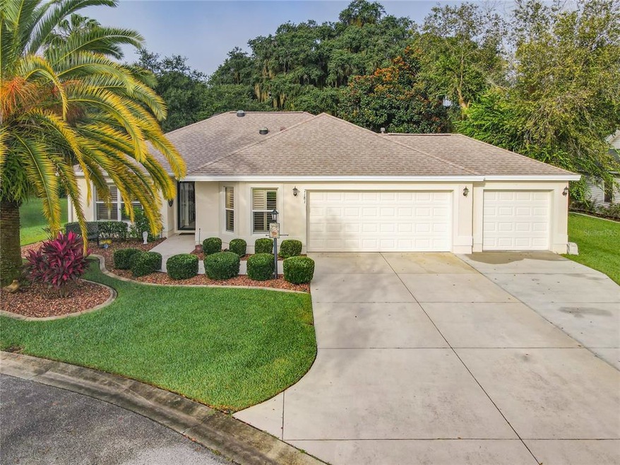 7181 SE 173rd Arlington Loop, The Villages, FL 32162 - photo 1