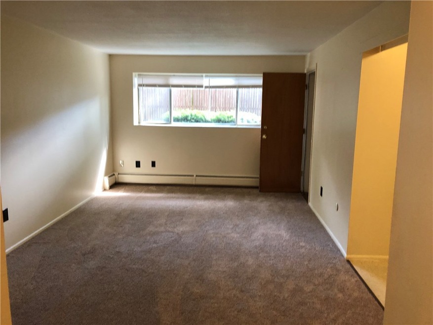 41 Cherry St, Pawtucket, RI 02860 - photo 1