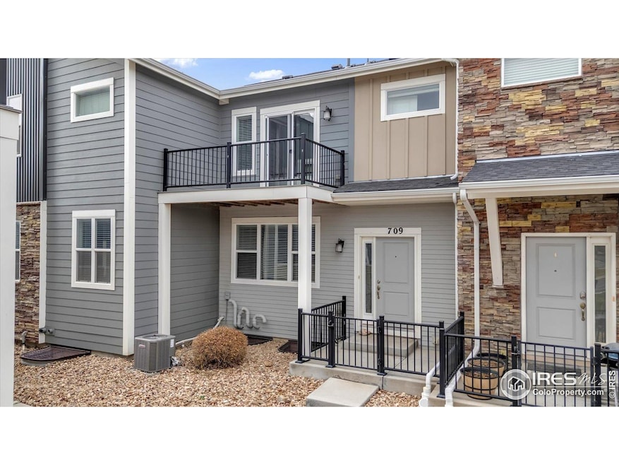 709 Robert St, Longmont, CO 80503 - photo 1