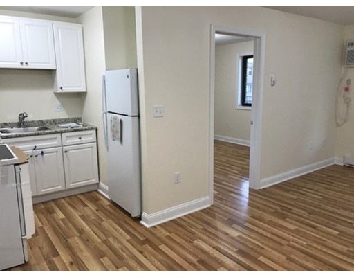 11 Arizona Terrace unit 4, Arlington, MA 02474 - photo 1