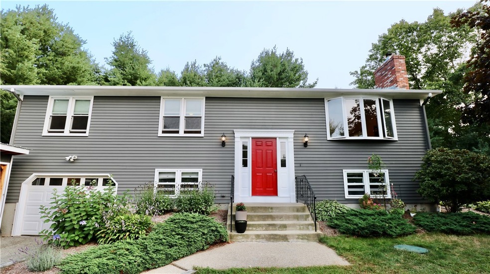 38 Winsor Ave, Johnston, RI 02919 - photo 1