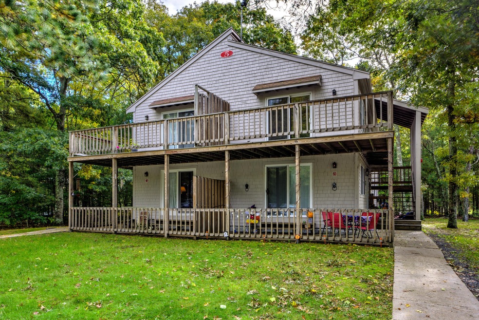 70 Cape Dr unit 5D, Mashpee, MA 02649 - photo 1