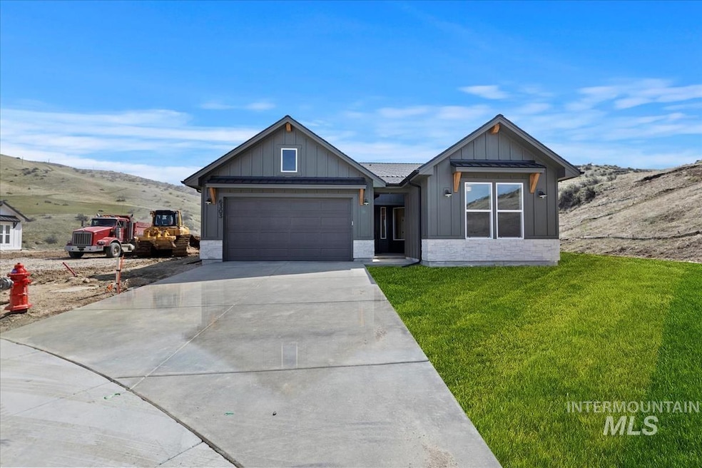 6318 E One Tree Rd, Eagle, ID 83714 - photo 1