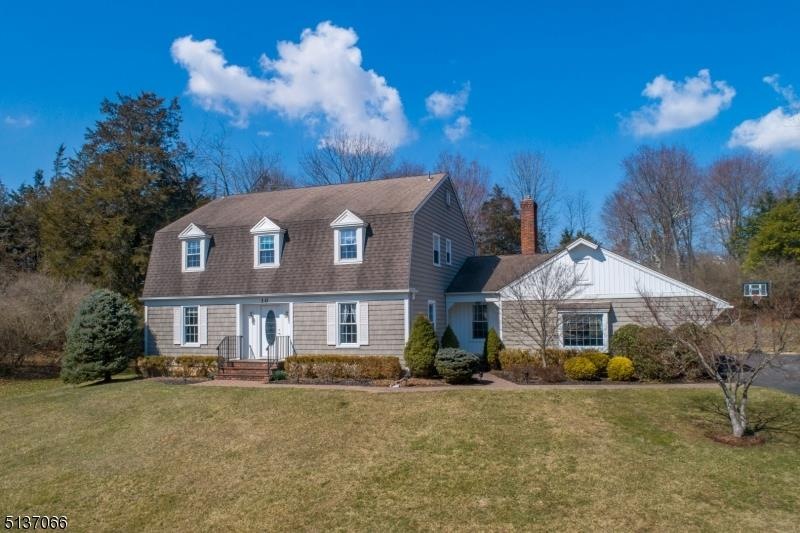 10 Pfizer Dr, Gladstone, NJ 07934 - photo 1