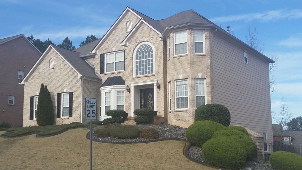 1157 Fountain Crest Dr, Conyers, GA 30013 - photo 1