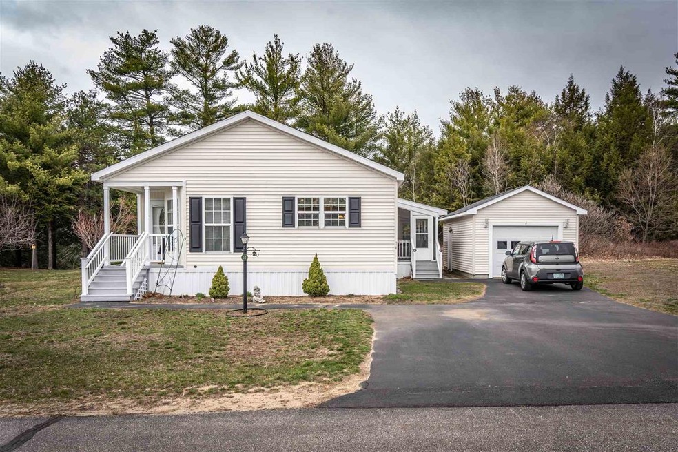 14 Temple Dr, Rochester, NH 03868 - photo 1