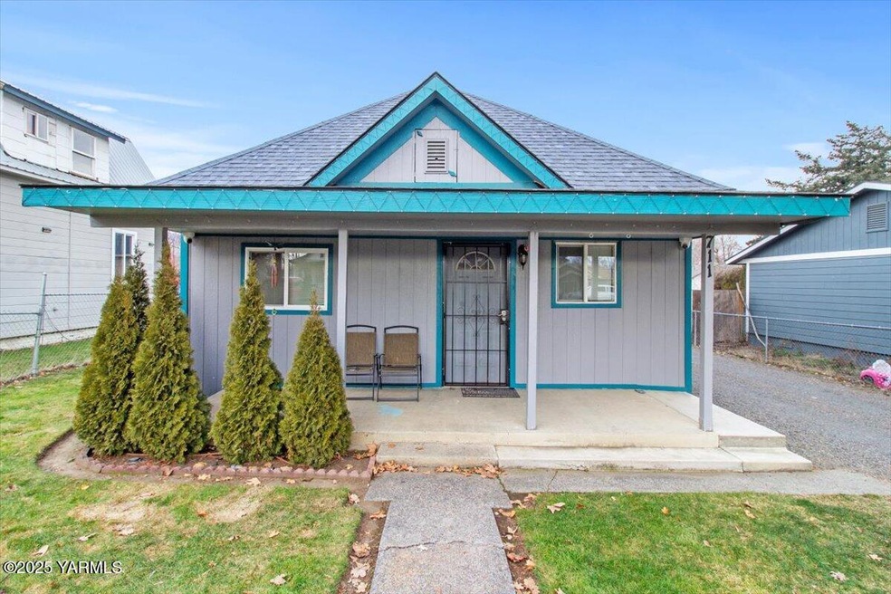 01-711 N 4th St-004