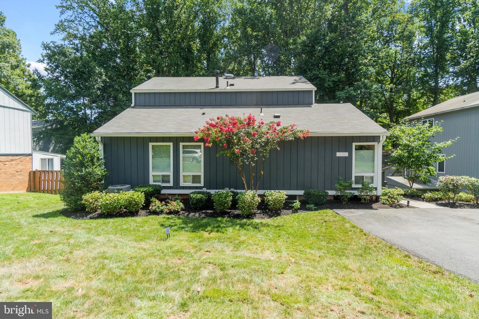 9307 Raintree Rd, Burke, VA 22015 - photo 1