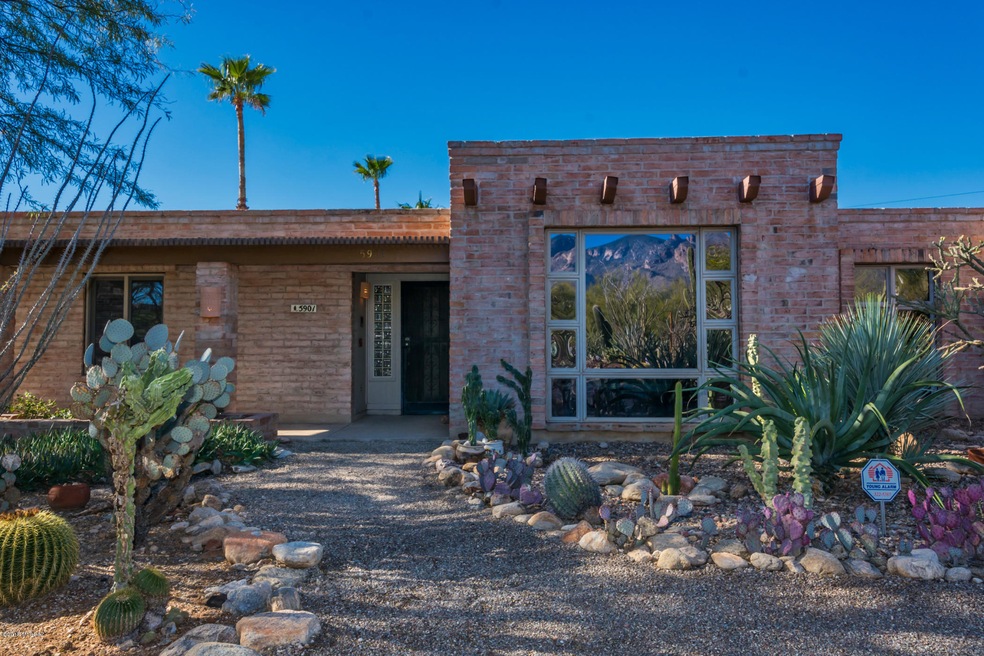 front walkway Miraval