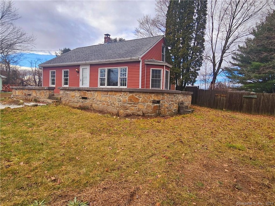 289 Gendron Rd, Plainfield, CT 06374 - photo 1